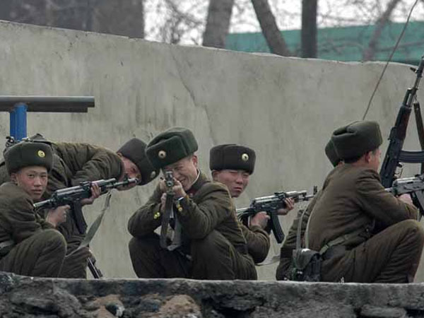 Kim Jong-un lệnh nổ súng vào bất kỳ ai đào tẩu sang Trung Quốc?