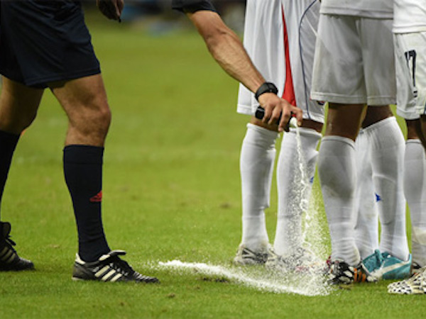Người Brazil tố FIFA ăn cắp ý tưởng, đòi bồi thường 100 triệu USD