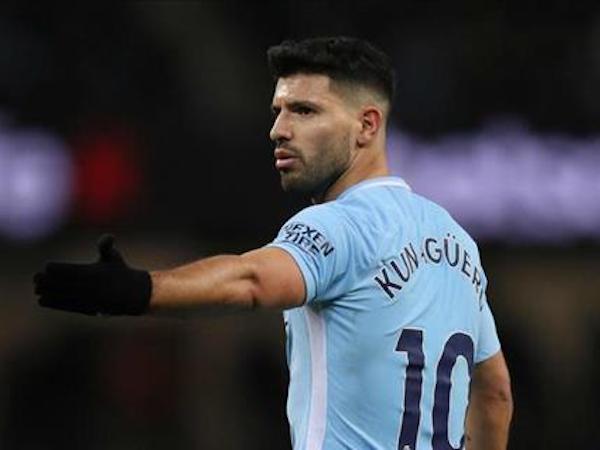 Real sẵn sàng giải cứu Aguero