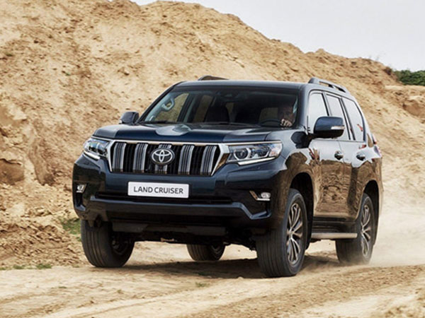 Toyota Land Cruiser Prado 2017 giá hơn 2,2 tỷ đồng tại Việt Nam