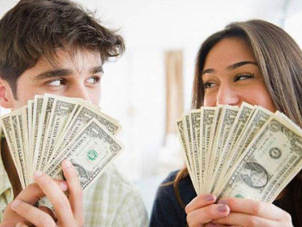 Làm sao để vừa đủ tiền tận hưởng cuộc sống mà vẫn có tích lũy cho tương lai?