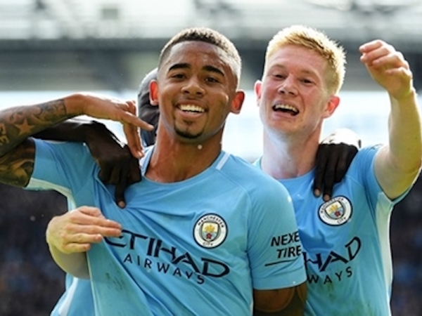 Man City tăng lương gấp rưỡi cho Jesus