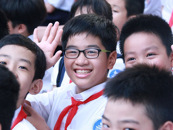 Tuyển sinh vào lớp 6: 'Cởi trói' hay tăng áp lực luyện thi?