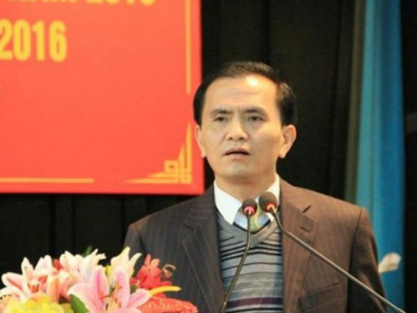Vì sao sau khi bị kỷ luật, Phó Chủ tịch Thanh Hoá vẫn ký phê duyệt, cấp phép?