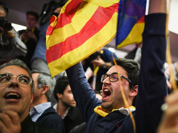 Phe ủng hộ độc lập chiến thắng bầu cử lịch sử ở Catalonia