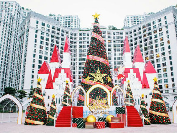 Săn hàng sale mùa noel và cuối năm: Sướng hơn BlackFriday