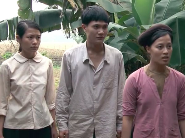 'Thương nhớ ở ai' tuần này: Mẹ con Nhân bị bắt vì tội ăn trộm lúa