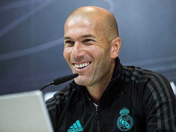 HLV Zidane 'mạnh miệng' trước trận Siêu kinh điển