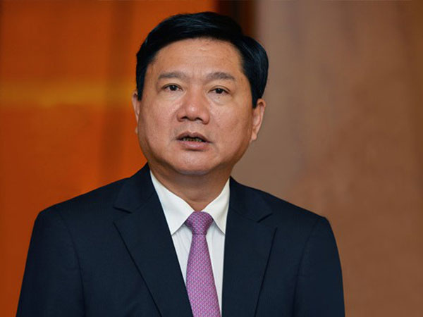 Vụ ông Đinh La Thăng:Tại sao chỉ 13 ngày bị bắt đã xong 2 kết luận?