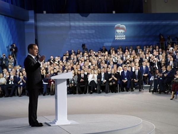 Đảng Nước Nga Thống nhất ủng hộ Putin tái tranh cử