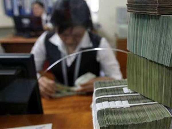 Giảm lãi suất vay không thể 'một sớm, một chiều'