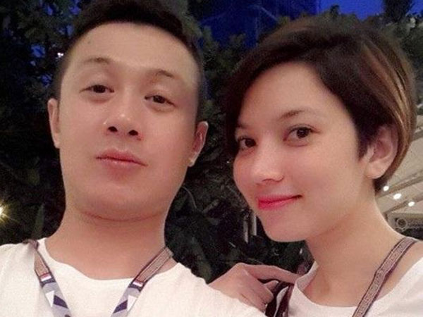MC Anh Tuấn có vợ kém 14 tuổi xinh đẹp nhưng ít khi khoe ảnh