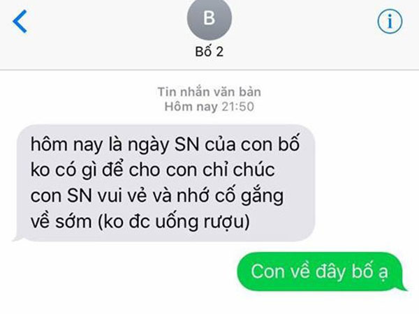 Nhìn bên ngoài phụ huynh có thể khô khan, nói yêu con ra lời thì luôn xấu hổ, nhưng nhắn tin thì 'tình tứ' thế này