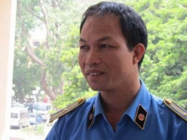 Chủ tịch Hà Nội chỉ đạo vụ Chánh thanh tra giao thông bị tố bảo kê