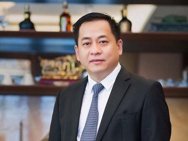 Đại gia Vũ 'nhôm' bị khởi tố, tài sản 'khủng' xử lý thế nào?