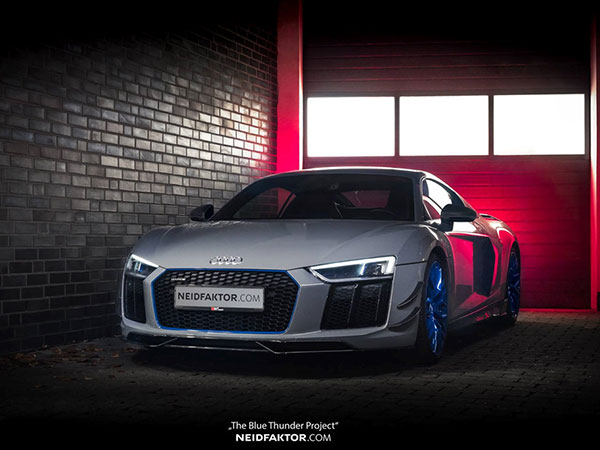 Audi R8 V10 Plus được bọc carbon