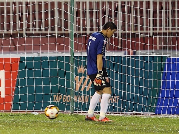 'Bỏ rơi' V.League, Toyota ký hợp đồng 454 tỷ đồng với Thai-League