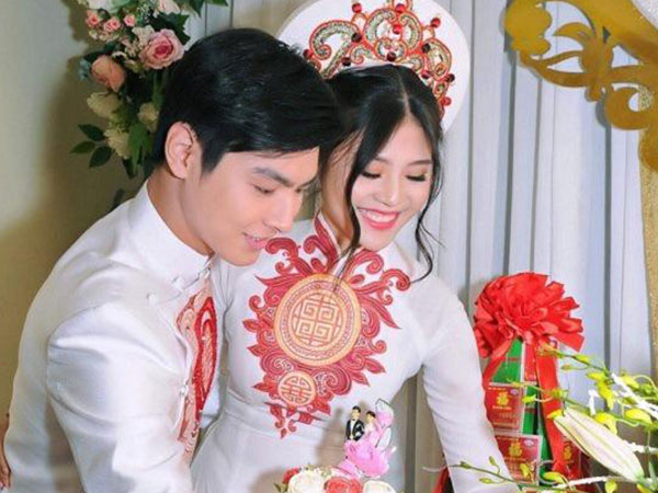 'Ngã ngửa' với tổng thu nhập hàng tháng của chồng sắp cưới Chúng Huyền Thanh