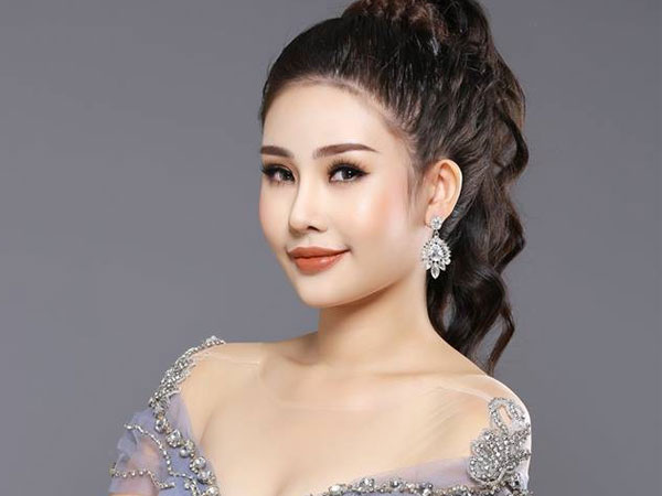 Sự thật thông tin Hoa hậu Đại dương Ngân Anh 'lật kèo' sau khi đấu giá 700 triệu đồng để mua áo dài