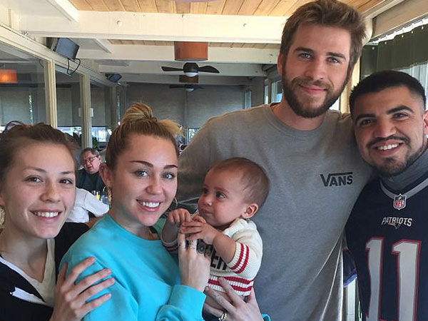 Chưa cần cưới, Miley Cyrus và Liam Hemsworth đã lên kế hoạch có một thiên thần nhỏ vào năm tới