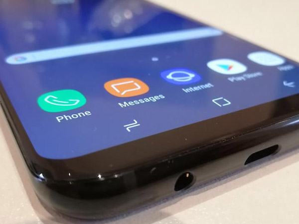 Galaxy S9 chưa bỏ jack tai nghe