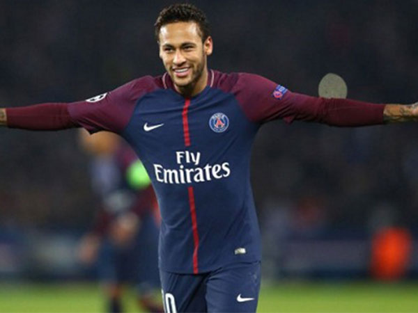 Báo Tây Ban Nha đưa tin Real chuẩn bị 233 triệu đôla cho Neymar