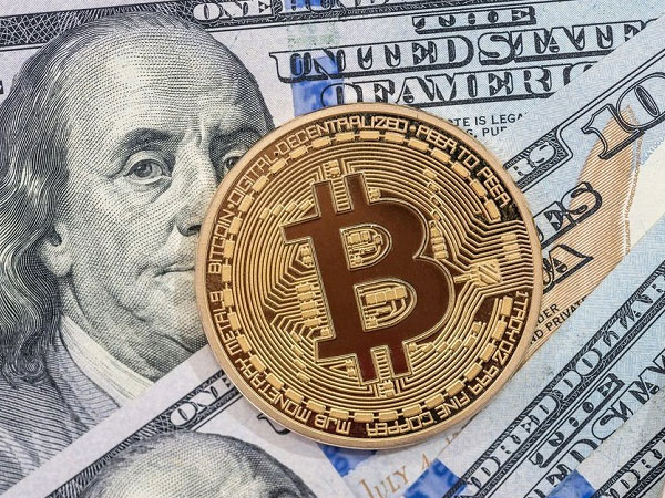 Thị trường Bitcoin hôm nay: Giá Bitcoin chỉ còn 6.200 USD
