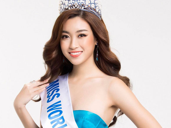 Đỗ Mỹ Linh vươn lên hạng 1 bảng bình chọn của Miss World