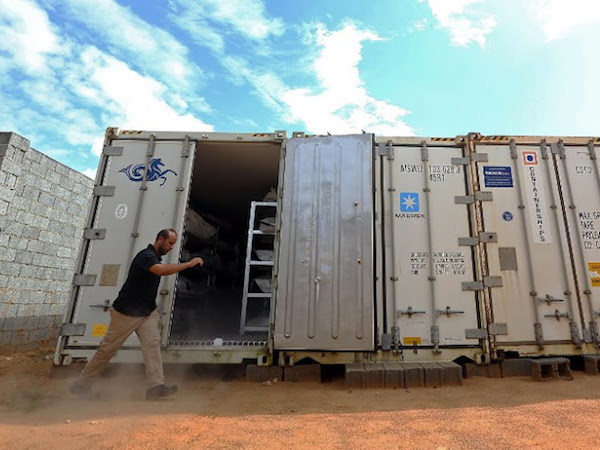 Hàng trăm thi thể tay súng IS chất đống trong thùng lạnh tại Libya