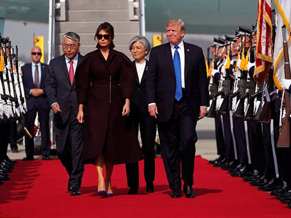 Ông Trump nói được châu Á 'trải thảm đỏ tiếp đón chưa từng có'