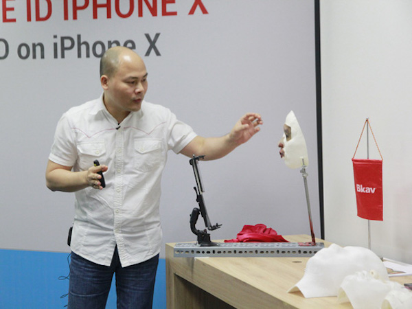 Bkav: Sẽ liên hệ với Apple về lỗ hổng của Face ID trên iPhone X
