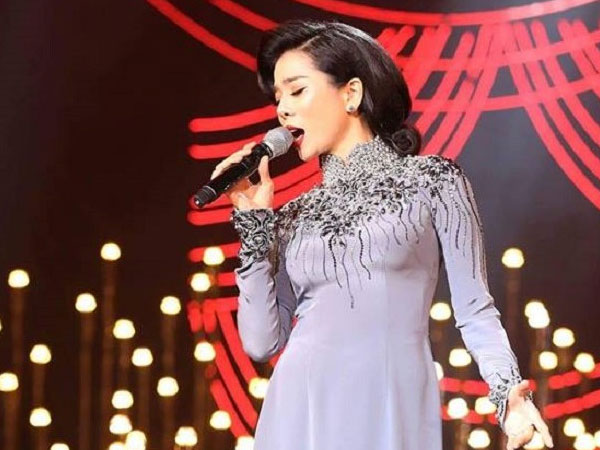 Chê Bolero là sến sẩm, lạc hậu mà sao vẫn nghe?