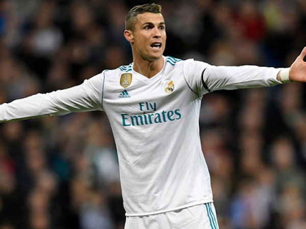 C.Ronaldo đòi rời Real Madrid ngay trong Hè 2018?