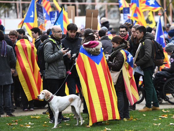 Tây Ban Nha cáo buộc Nga can thiệp trưng cầu dân ý Catalonia