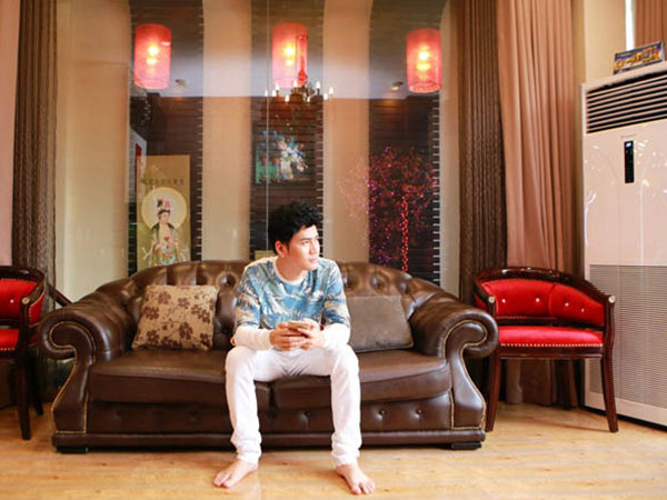 Biệt thự hơn 10 tỷ, chuẩn 5 sao của Quách Thành Danh