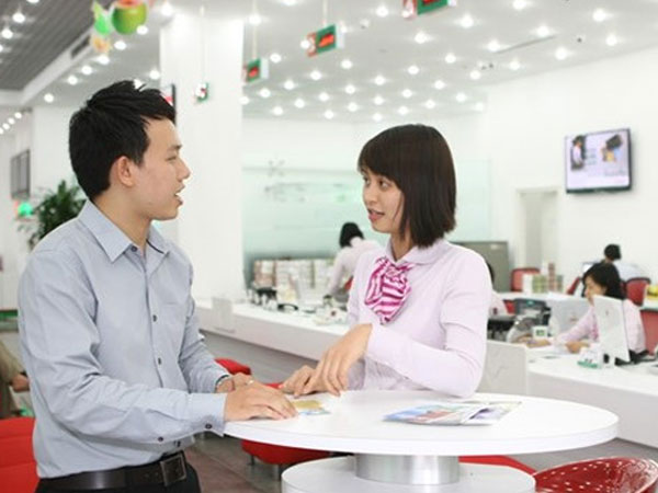 Cảnh báo vay tiêu dùng lãi suất 60% một năm, phải chuyển nhà vì đòi nợ