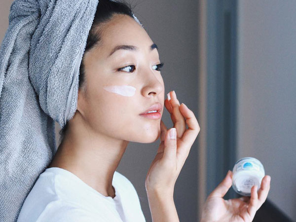 Dù có rất nhiều 'tác dụng phụ', nhưng những phương pháp làm đẹp này vẫn được nhiều người tin tưởng làm theo