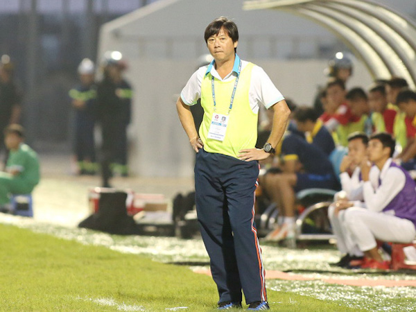 HLV Huỳnh Đức sẽ chia tay SHB Đà Nẵng sau V-League 2017