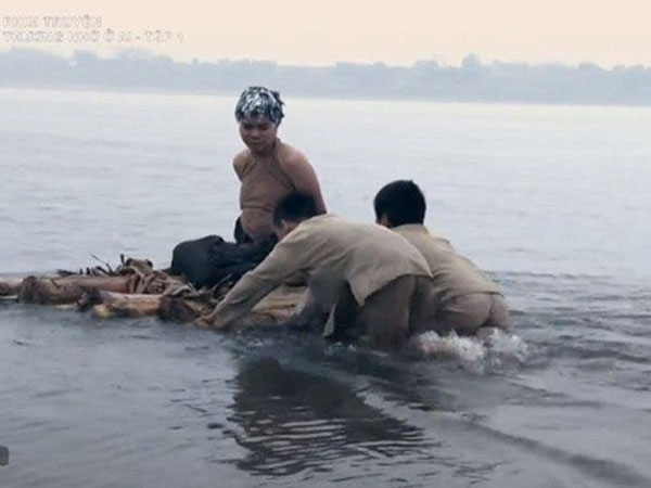 Phim Việt mặc áo yếm gây tranh cãi: 'Bố mẹ, bạn trai sốc khi tôi đóng vai Liễu'