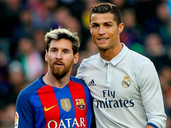 Ronaldo gọi điện khoe Messi về Quả Bóng Vàng thứ năm