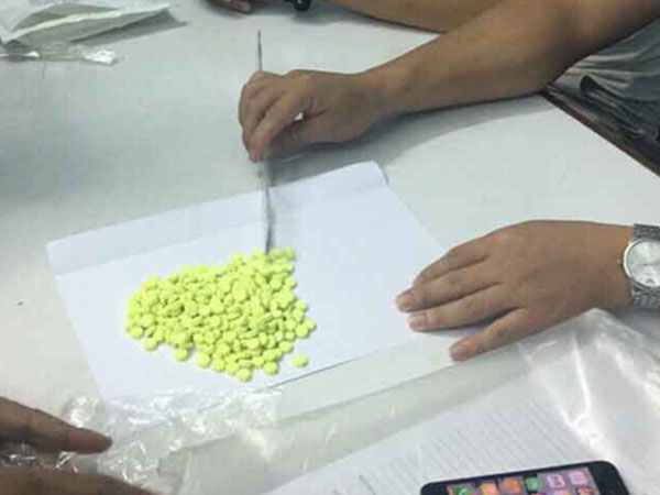 Vận chuyển thuốc lắc từ Đức về Đà Nẵng bằng máy bay