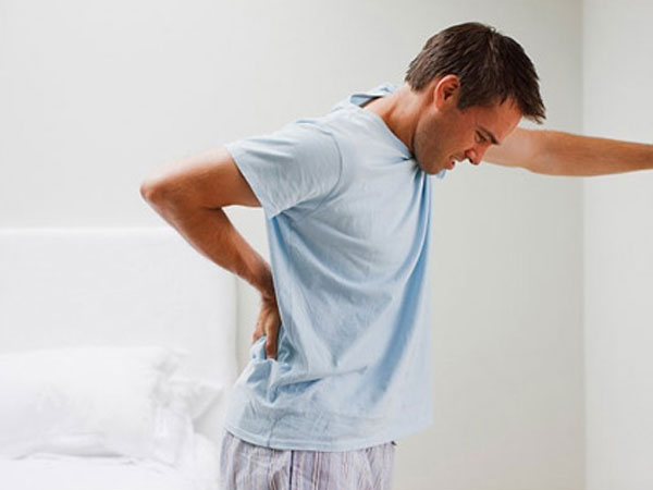 Viêm niệu đạo ở nam giới phần lớn do vi khuẩn