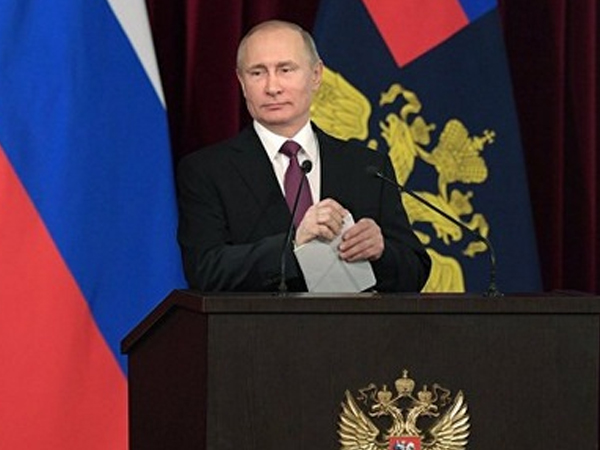 Điện Kremlin không chắc chắn khả năng ông Putin tái tranh cử