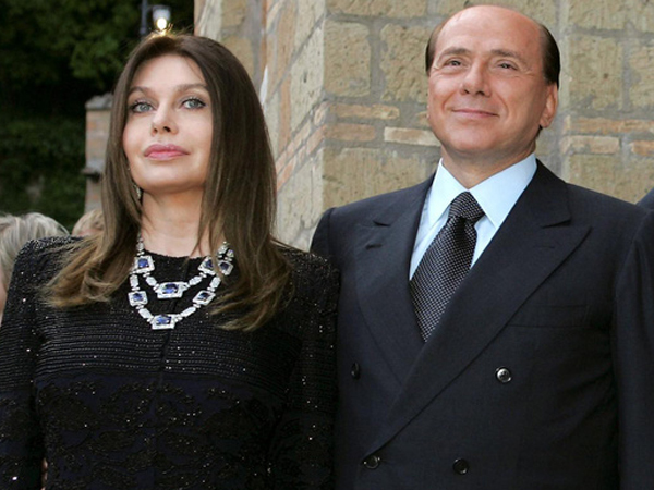 Ông Berlusconi được lấy lại 60 triệu euro tiền chu cấp vợ cũ