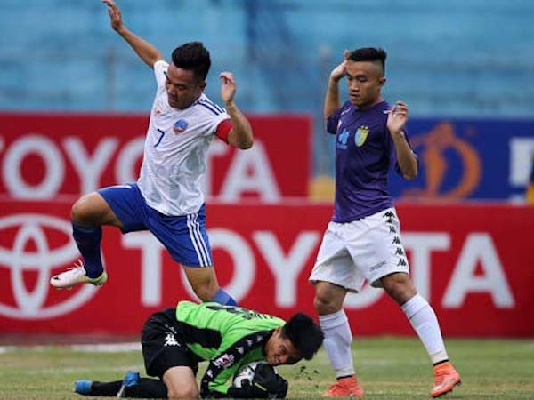 Trọng tài Thái Lan bắt trận ‘chung kết sớm’ của V-League