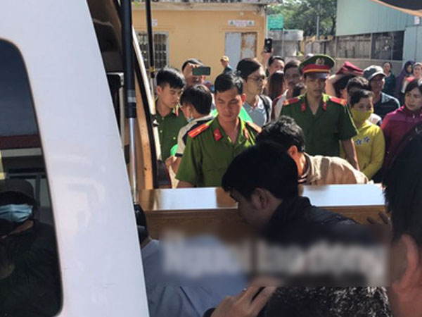 Video: Nao lòng cảnh người nhà nhận thi thể tử tù Nguyễn Hải Dương