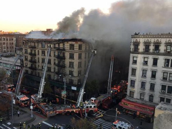 Cháy lớn tại tòa nhà chung cư ở New York