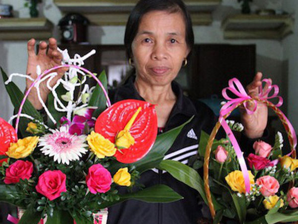 Cô giáo mầm non nhận lương hưu 1,3 triệu tự thưởng cho mình bộ quần áo thể thao nhân 20/11