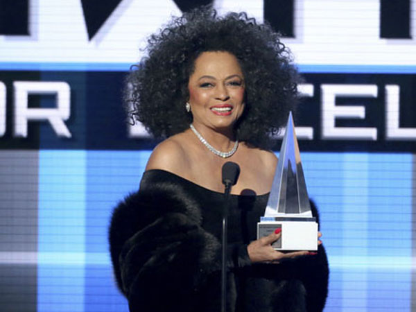 Diana Ross nhận giải 'Thành tựu trọn đời' tại AMAs