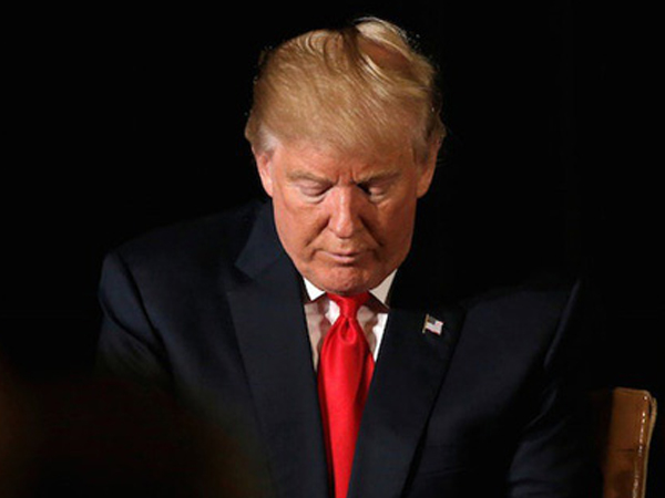 Quỹ từ thiện của ông Donald Trump giải tán